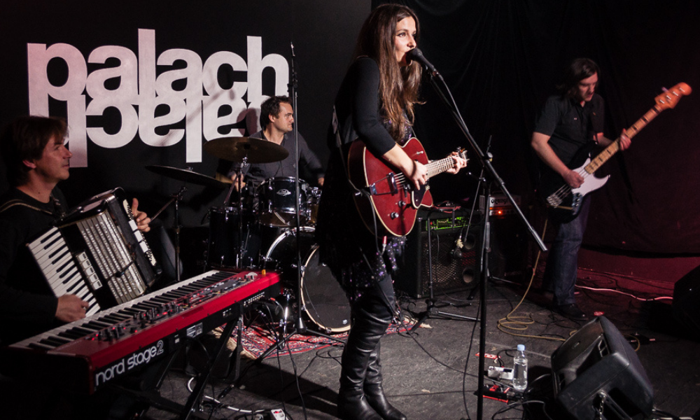 Nina Romić + MišAndroid, autor: Erik Paladin