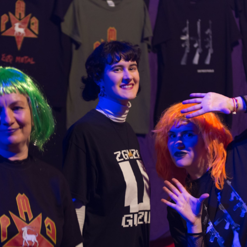 Po’ Metra Crijeva + One Piece Puzzle, autor: Gregor Bogdanović