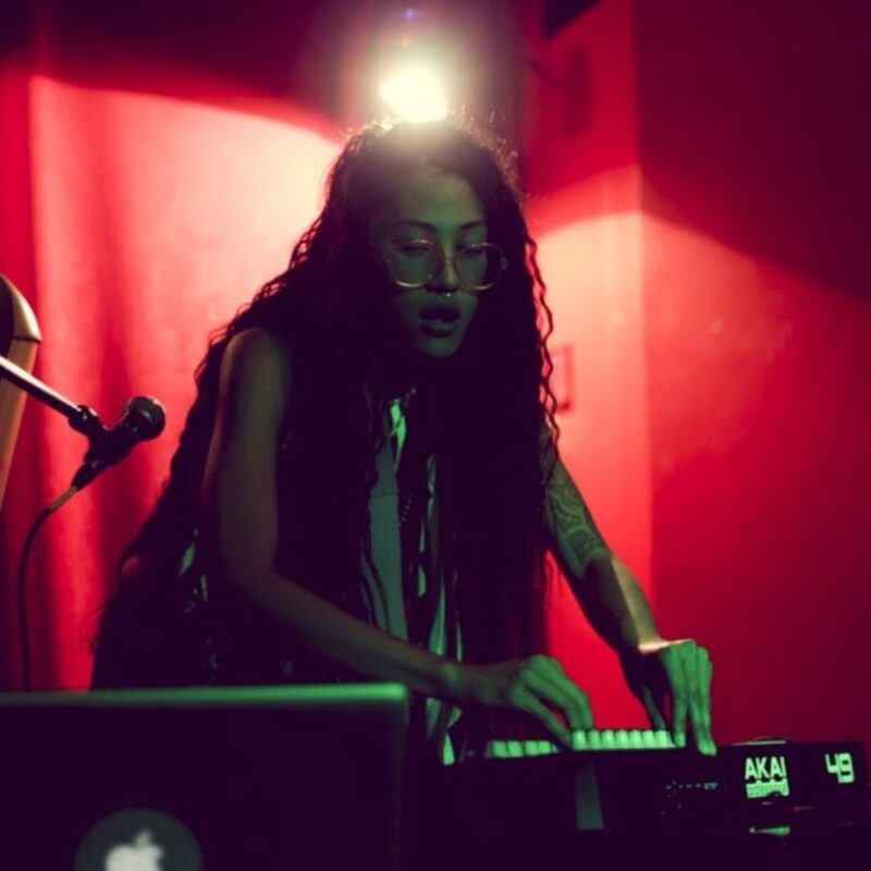 Low Leaf, autorica: Doris Fatur