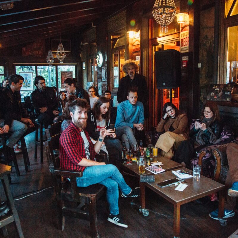 ”Biti glazbeni producent”, autorica: Stephany Stefan