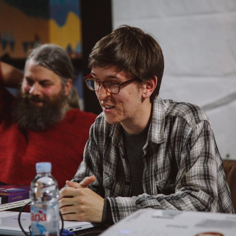 ''Glazbeni osvrt “1967. – 50 godina psihodelije”, autorica: Stephany Stefan