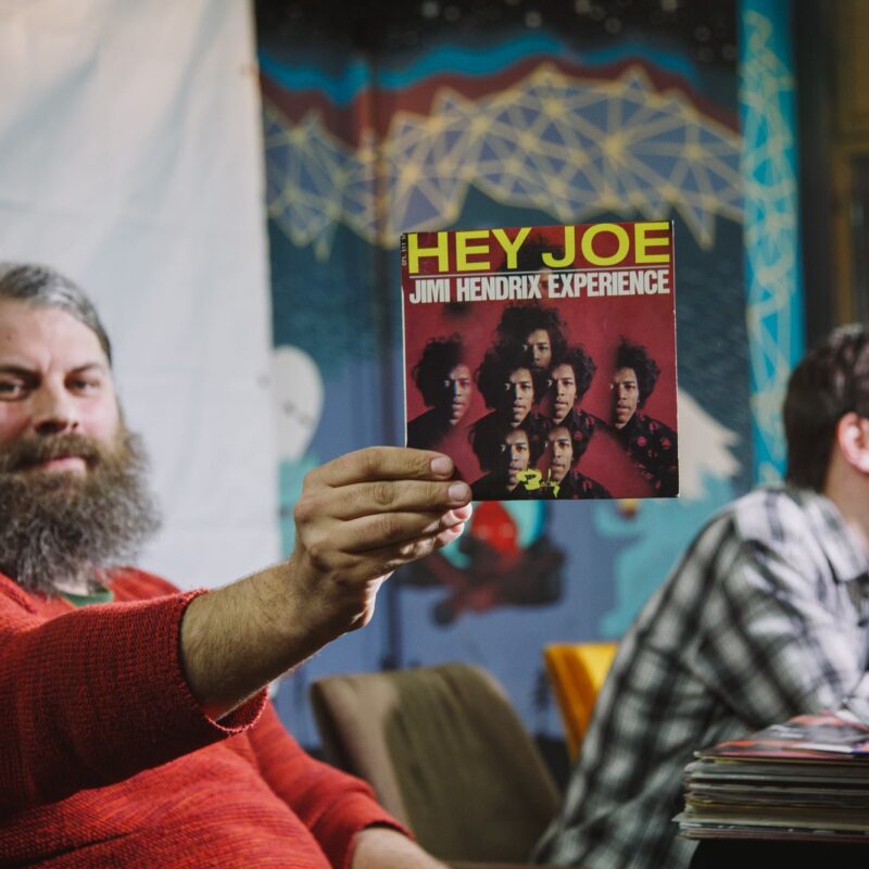 ''Glazbeni osvrt “1967. – 50 godina psihodelije”, autorica: Stephany Stefan