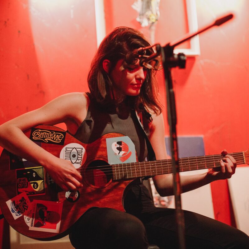 Lovely Quinces, autorica: Stephany Stefan