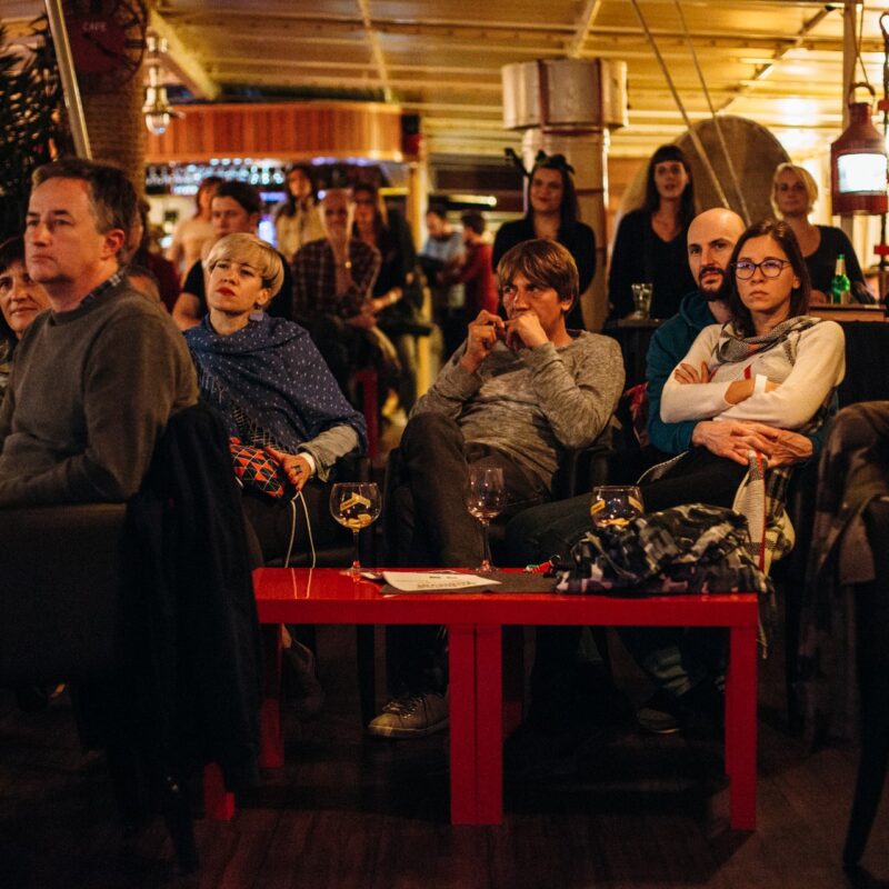 Luce, autorica: Stephany Stefan