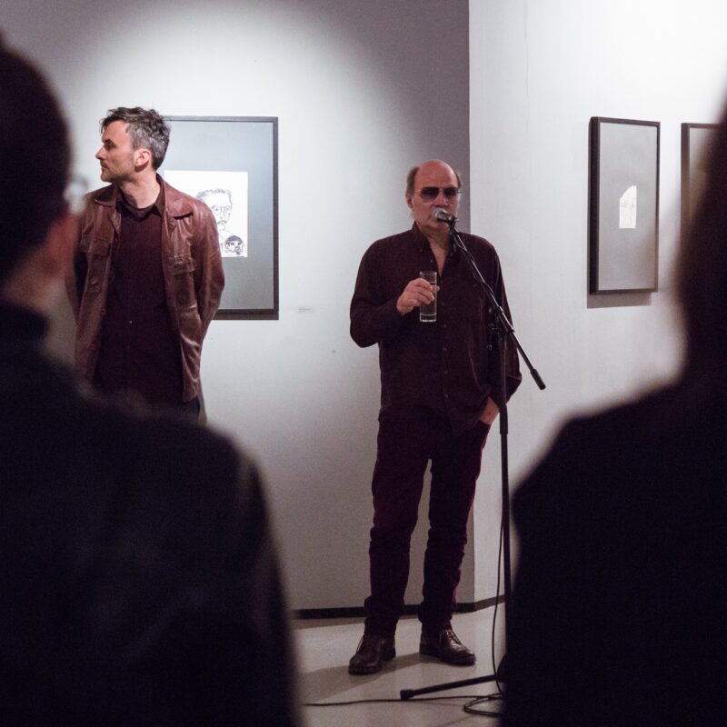 ”Prijatelji, rockeri, umjetnici”, autorica: Stephany Stefan