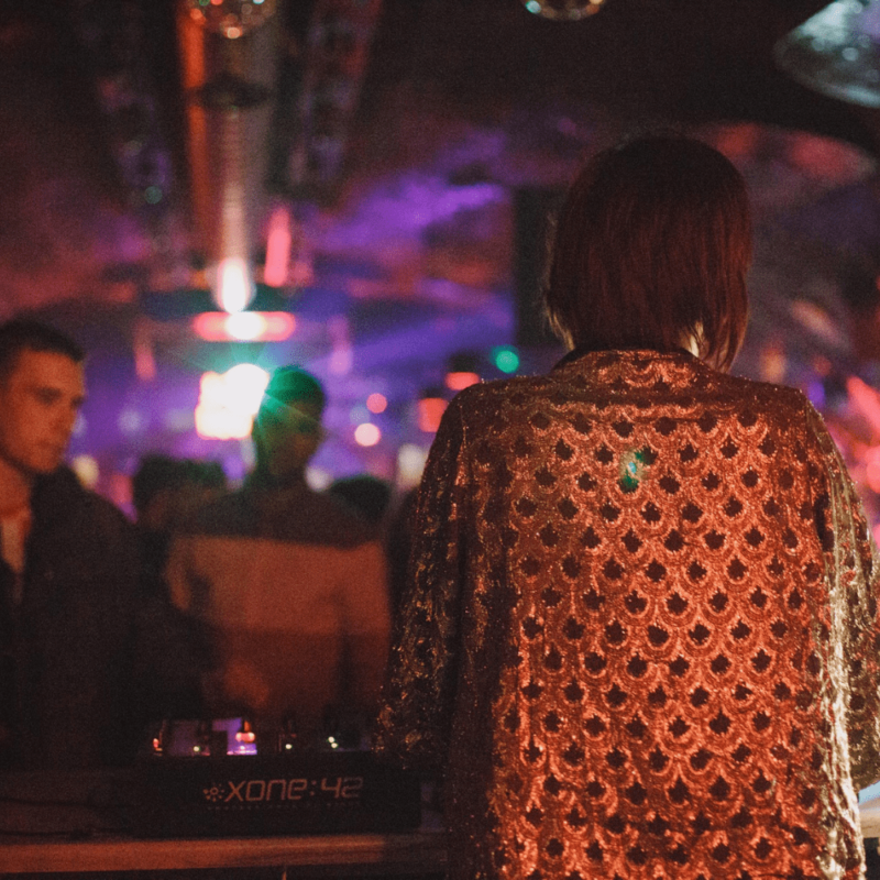 Trigon party, autorica: Stephany Stefan