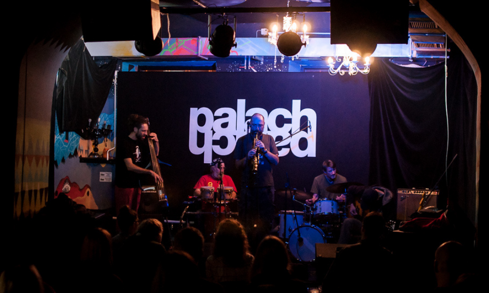 Fish in Oil, autor: Erik Paladin