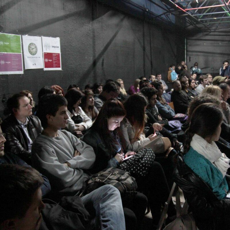 Autorska prava u glazbi, autor Poligon