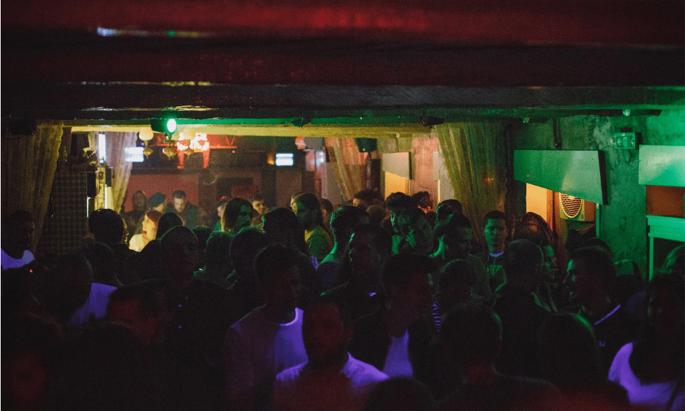 Trigon party, autorica: Stephany Stefan