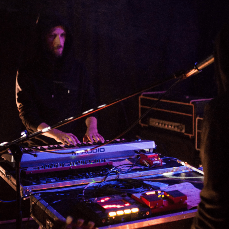 Asheraah + The White Mega Giant + Emphasis, autor: Erik Paladin