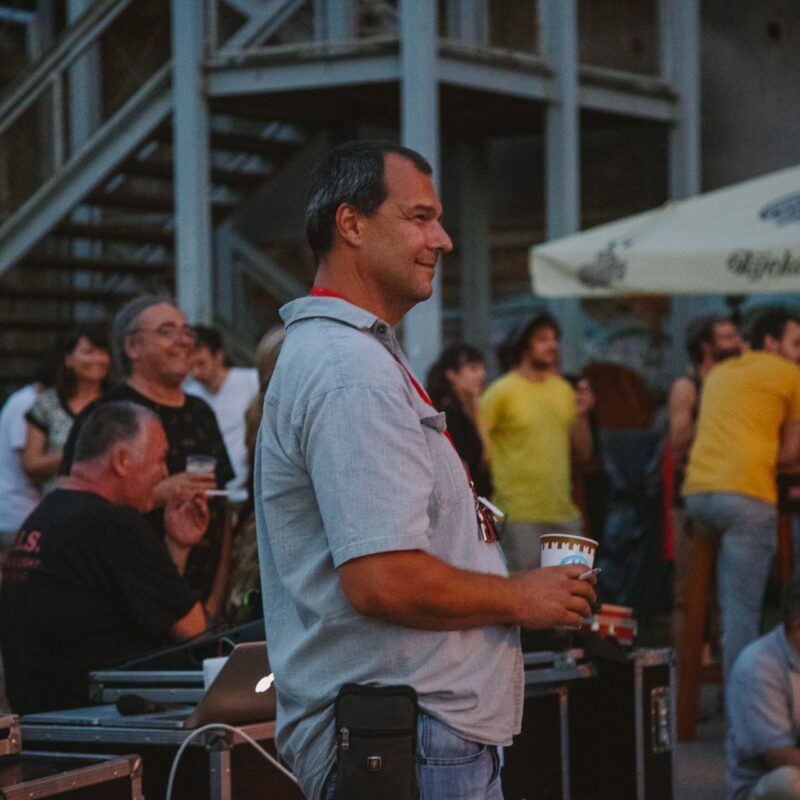 Mimika Orchestra + Vesna Pisarović i Naš veliki i mali orkestar + Kozmodrum + Jan Kinčl & Regis Kattie + Bruno Mičetić Quintet, autorica: Stephany Stefan