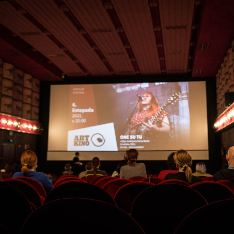 ''One su tu'', autorica: Hana Barić