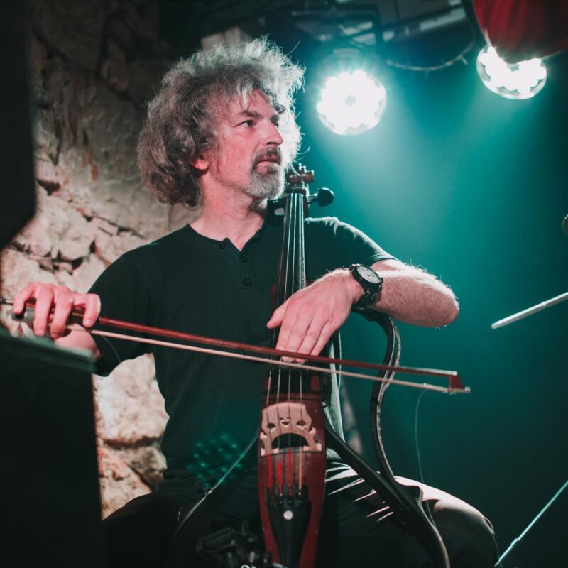 Šumski + Flip Flop Fatality, autorica: Stephany Stefan