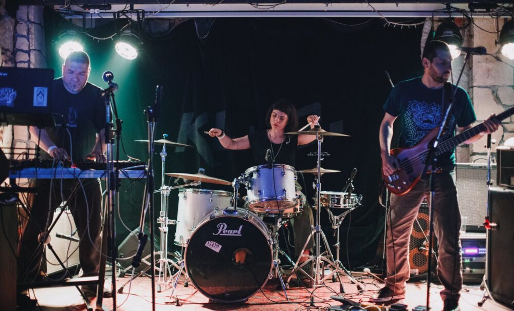 Šumski + Flip Flop Fatality, autorica: Stephany Stefan