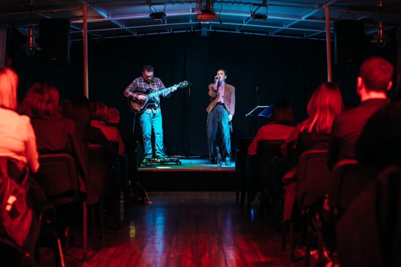 Večer s Cohenom, autorica: Stephany Stefan