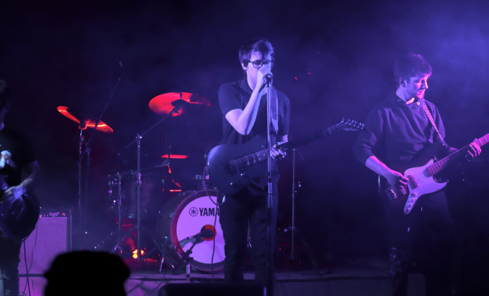 dno. + Ochi + Dead Dog Summer, autorica: Matea Marić