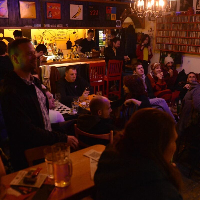 Antologija hrvatske i srpske slem poezije, autor: Vigo Mavrović