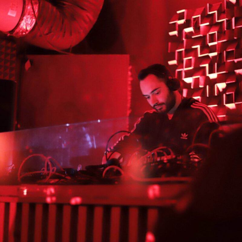 Zarkoff + Moljac, autorica: Klara Dujmović