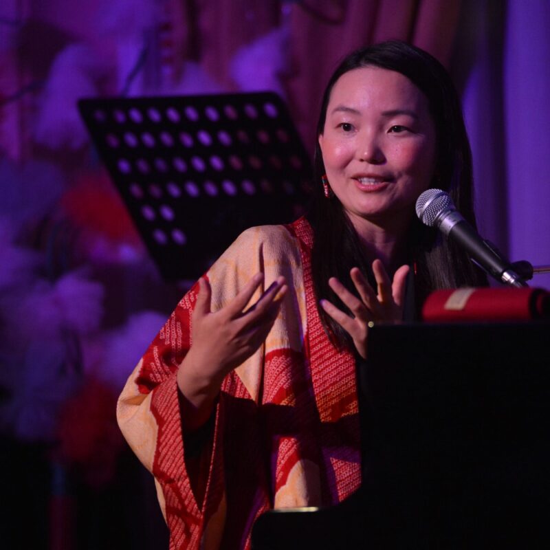 Elis po Japonski, autor: Vigo Mavrović