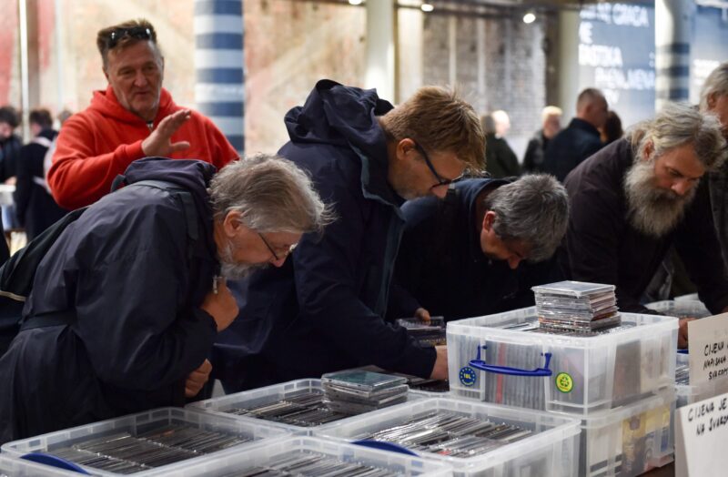 Sajam ploča #22, autor: Vigo Mavrović