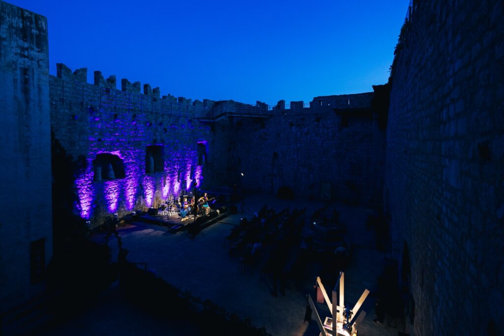 Kanat, Škoj ili Ne?, Inkorničata, Dunije, Veja, autor: Borut Brozović