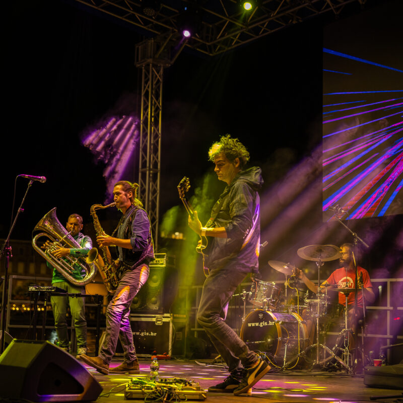 Truth # Tribe, autor: Filip Kovačević