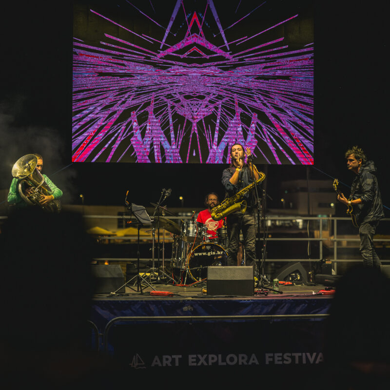 Truth # Tribe, autor: Filip Kovačević