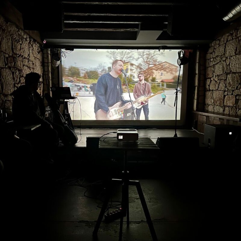 Valovi: pretpremijera spota na Trsatu, autor: Valovi